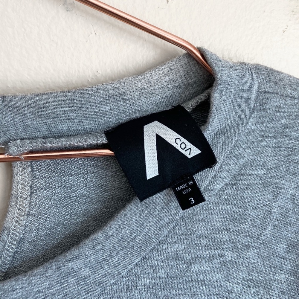 Grey Volcom Top - Picture 4 of 4